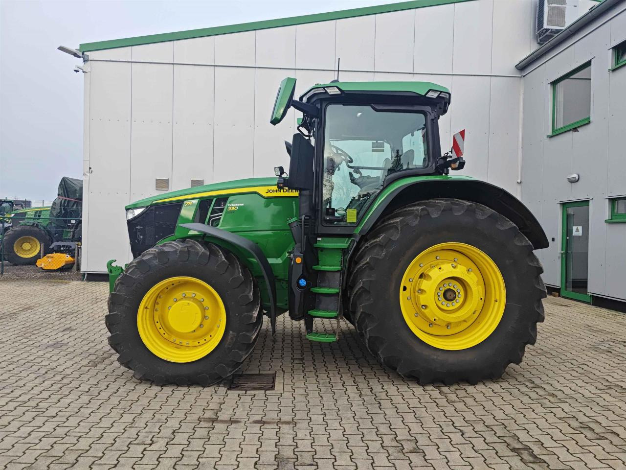 Tractor John Deere 7R 330: foto 6