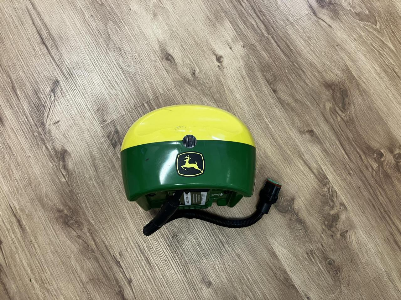 John Deere SF6000 SF3, M-RTK - Sistema de navegación para Maquinaria agrícola: foto 2 John Deere SF6000 SF3, M-RTK - Sistema de navegación para Maquinaria agrícola: foto 2