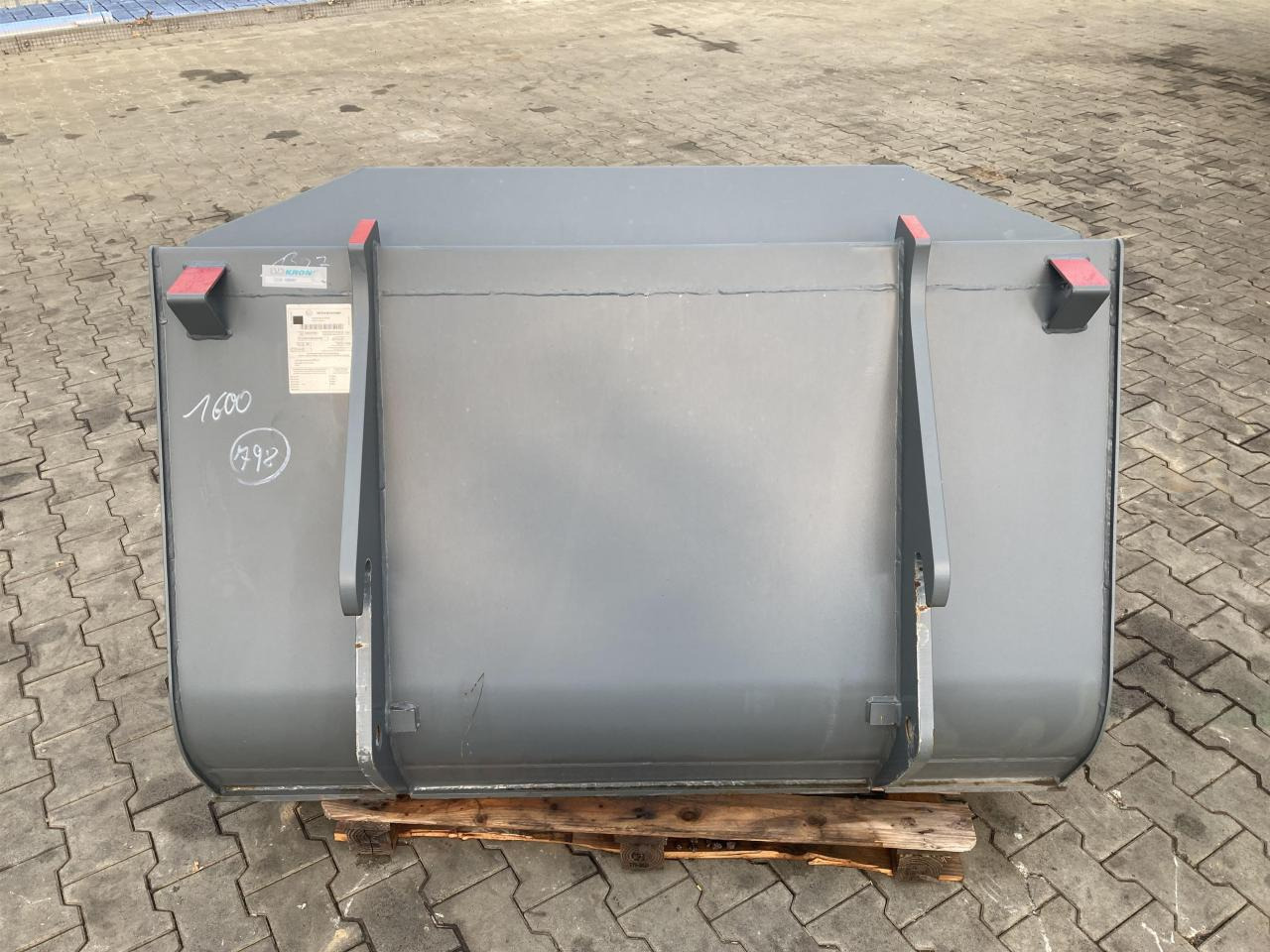 Kramer 1600 mm - Cazo: foto 3 Kramer 1600 mm - Cazo: foto 3