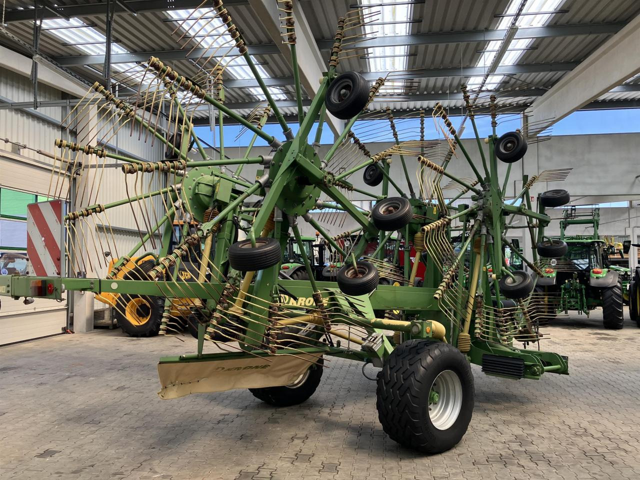 Krone Swadro 1400 - Henificadora: foto 4 Krone Swadro 1400 - Henificadora: foto 4
