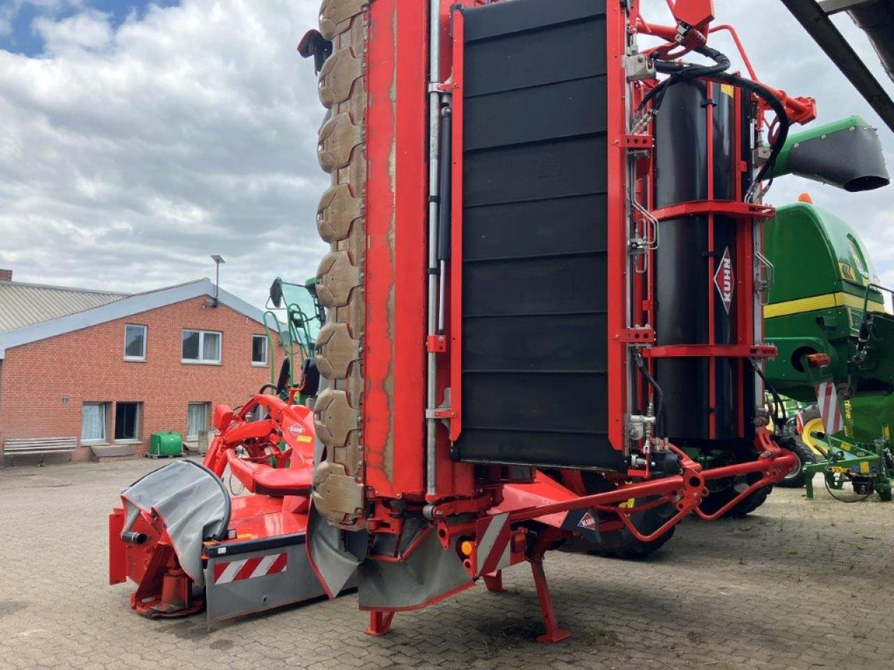 Segadora Kuhn FC9330 RA: foto 14