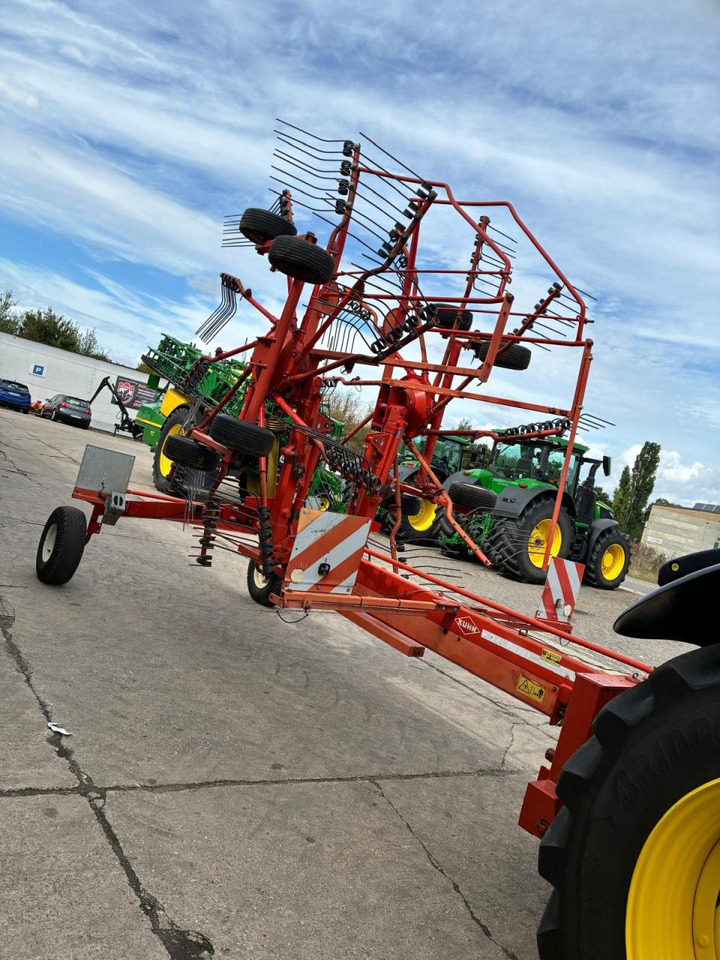 Kuhn GA 7301 - Henificadora: foto 1 Kuhn GA 7301 - Henificadora: foto 1