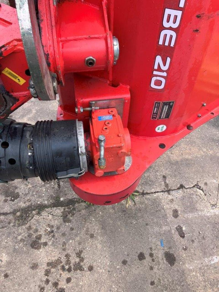 Kuhn TBE 210 - Desbrozadora de martillos: foto 3 Kuhn TBE 210 - Desbrozadora de martillos: foto 3