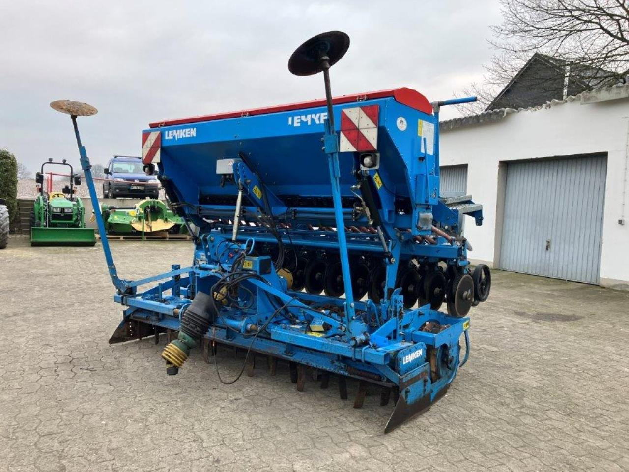 Lemken Saphir 7/300 DS/B - Sembradora: foto 2 Lemken Saphir 7/300 DS/B - Sembradora: foto 2
