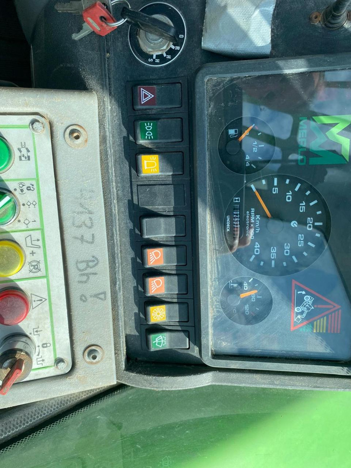 Merlo P 40.9 Plus - Manipulador telescópico: foto 4 Merlo P 40.9 Plus - Manipulador telescópico: foto 4