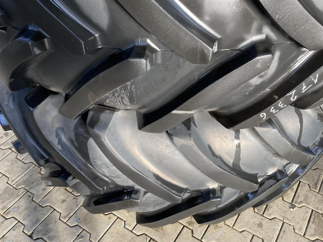 Michelin 620/70R38 - Neumático para Maquinaria agrícola: foto 2 Michelin 620/70R38 - Neumático para Maquinaria agrícola: foto 2