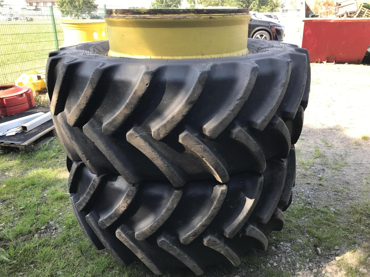 Mitas 600/65R34 - Neumático para Maquinaria agrícola: foto 2 Mitas 600/65R34 - Neumático para Maquinaria agrícola: foto 2