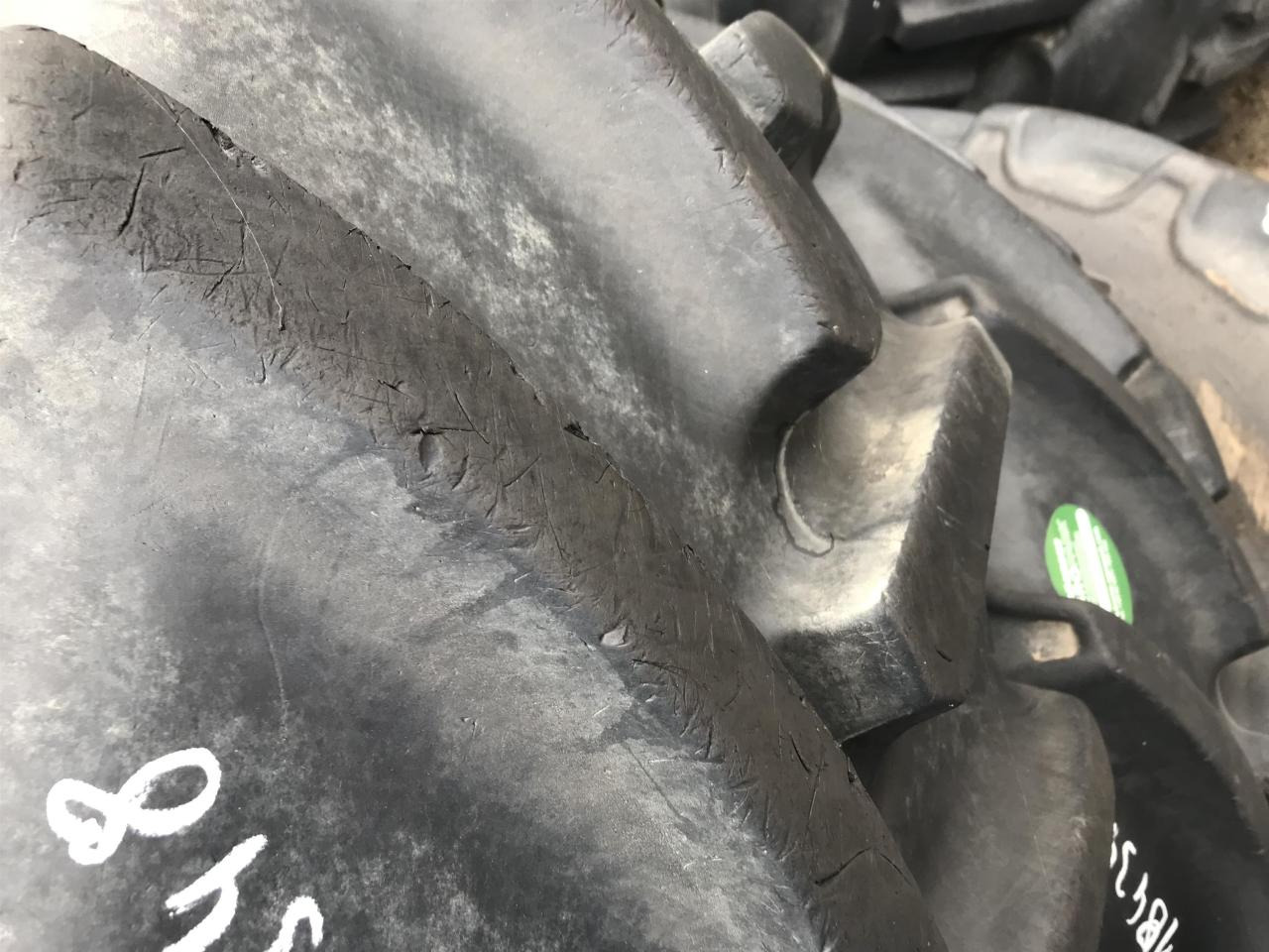 Mitas 600/65R34 - Neumático para Maquinaria agrícola: foto 3 Mitas 600/65R34 - Neumático para Maquinaria agrícola: foto 3