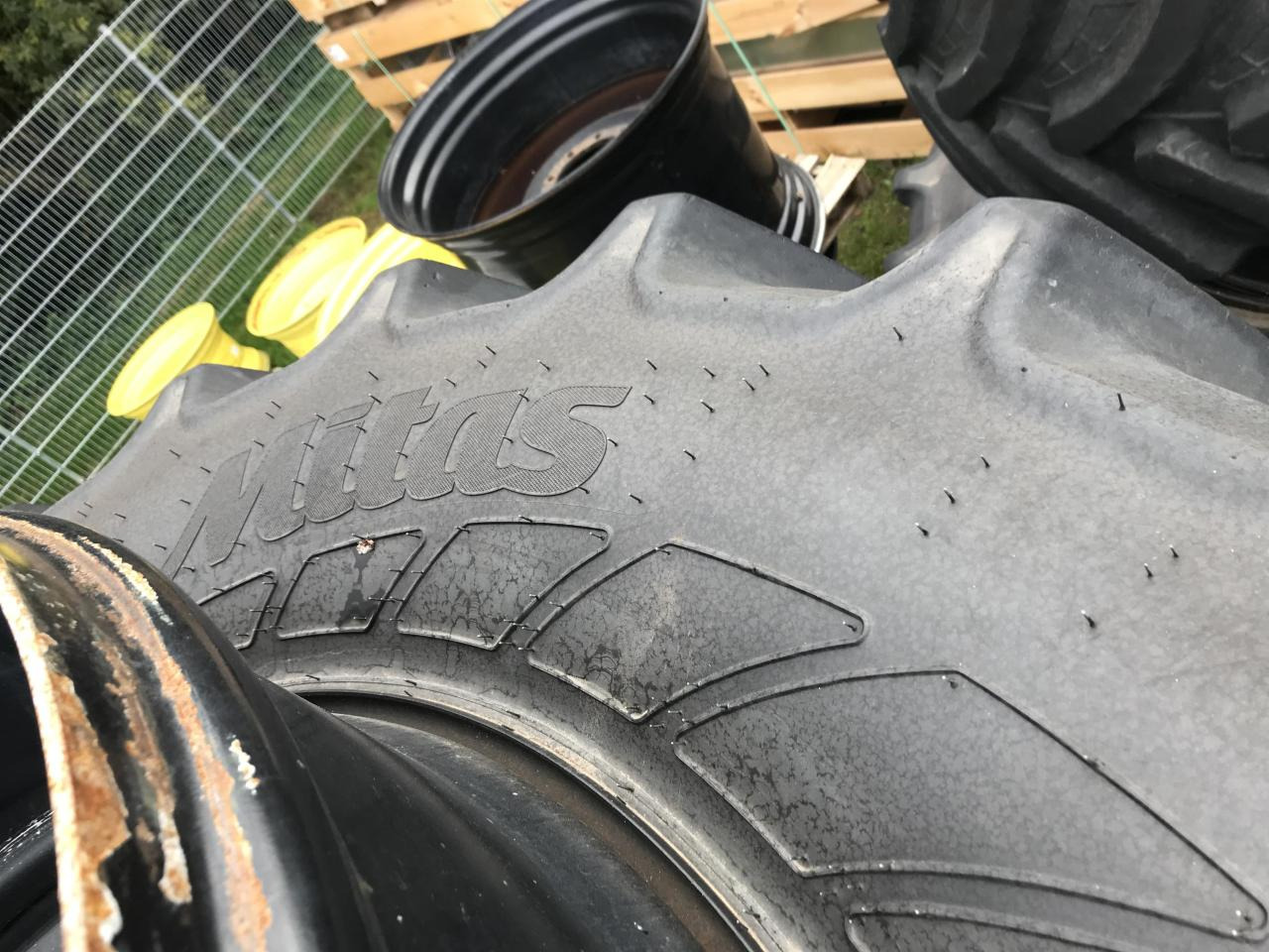 Mitas 600/65R34 - Neumático para Maquinaria agrícola: foto 5 Mitas 600/65R34 - Neumático para Maquinaria agrícola: foto 5