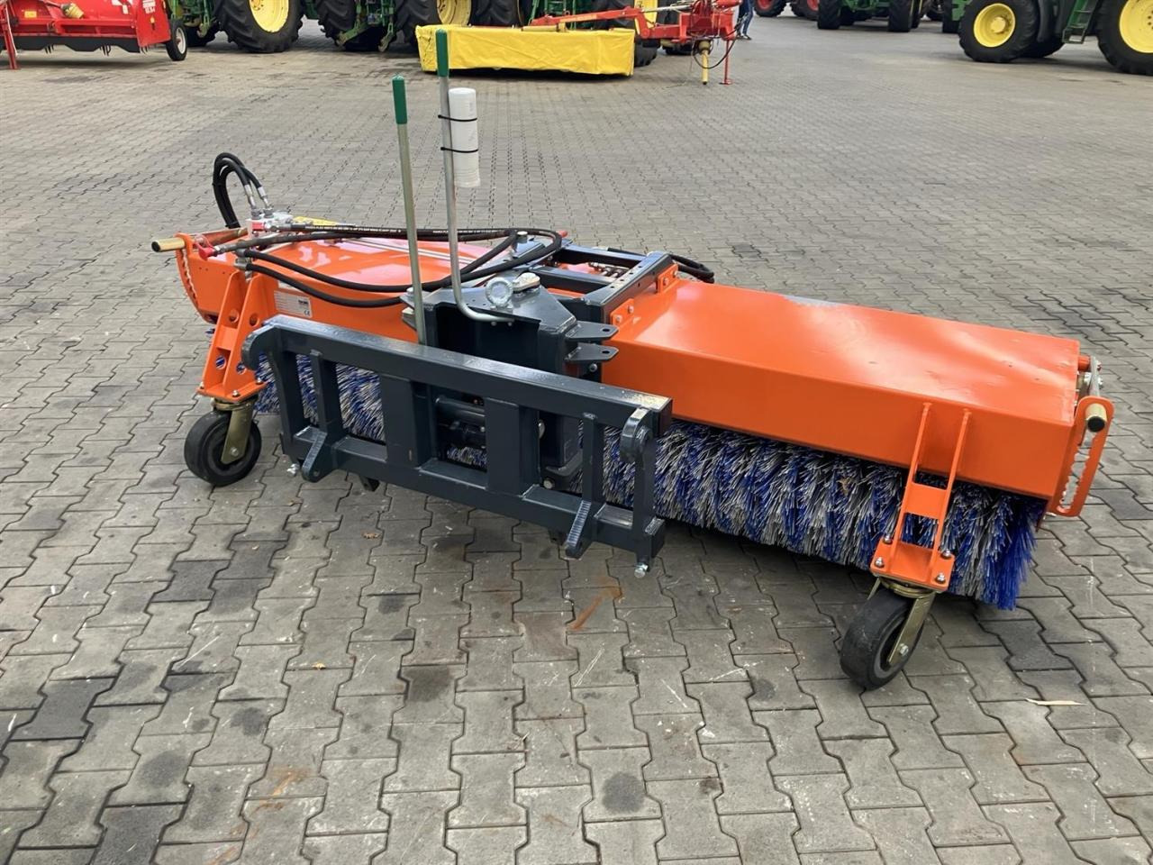 Tuchel Profi 660 - Barredora cucharón: foto 3 Tuchel Profi 660 - Barredora cucharón: foto 3