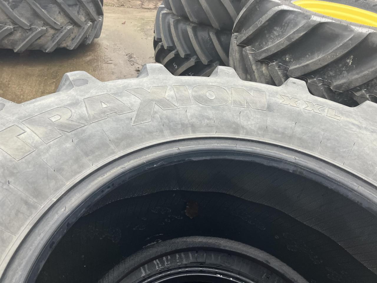 Vredestein 600/70R30 - Neumático para Maquinaria agrícola: foto 3 Vredestein 600/70R30 - Neumático para Maquinaria agrícola: foto 3
