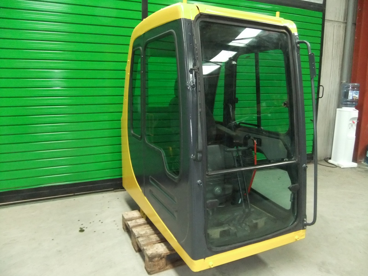 Cab EROPS KOMATSU PC340-6 - Cabina para Maquinaria de construcción: foto 4 Cab EROPS KOMATSU PC340-6 - Cabina para Maquinaria de construcción: foto 4
