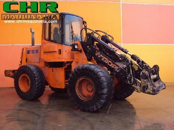 Fiat-Hitachi W130PL - Cargadora de ruedas: foto 1 Fiat-Hitachi W130PL - Cargadora de ruedas: foto 1