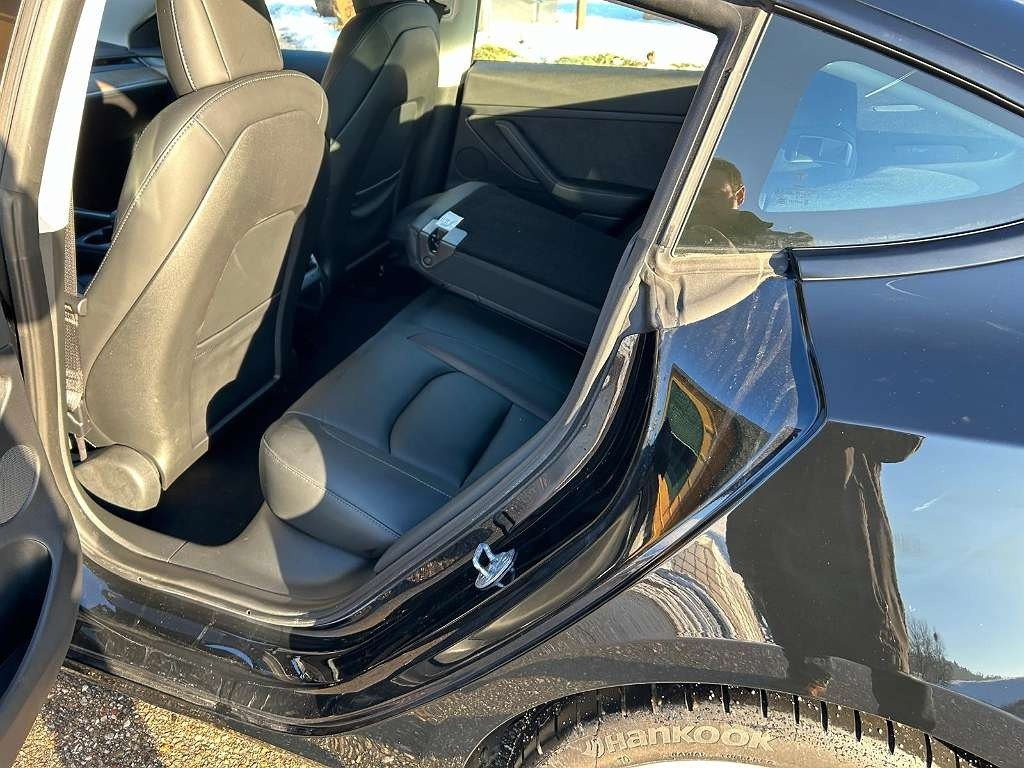 Tesla Model 3 Long Range - Coche: foto 5 Tesla Model 3 Long Range - Coche: foto 5