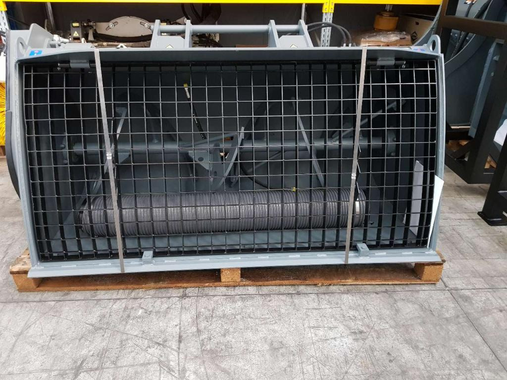 CM Crusher MIX 1000 Mixing Bucket - Cazo para Minicargadora: foto 1 CM Crusher MIX 1000 Mixing Bucket - Cazo para Minicargadora: foto 1