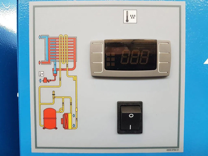 Alup Sonetto 7.5 + 200 Elektrische Schroefcompressor met ketel en droger 5.5 kW 750 L / min 10 Bar - Compresor de aire: foto 5 Alup Sonetto 7.5 + 200 Elektrische Schroefcompressor met ketel en droger 5.5 kW 750 L / min 10 Bar - Compresor de aire: foto 5