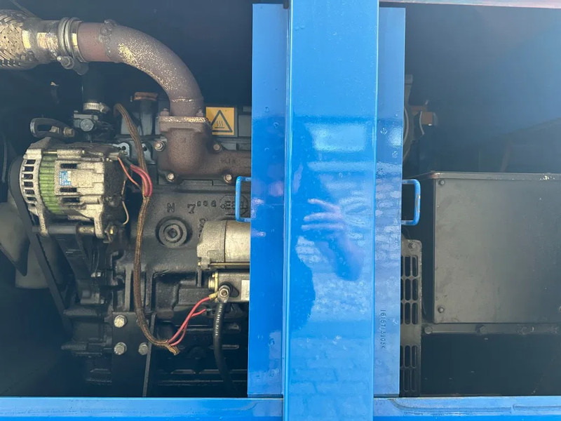 Generador industriale Atlas-Copco QAS 14 Yanmar Stamford 15 kVA Silent generatorset: foto 9