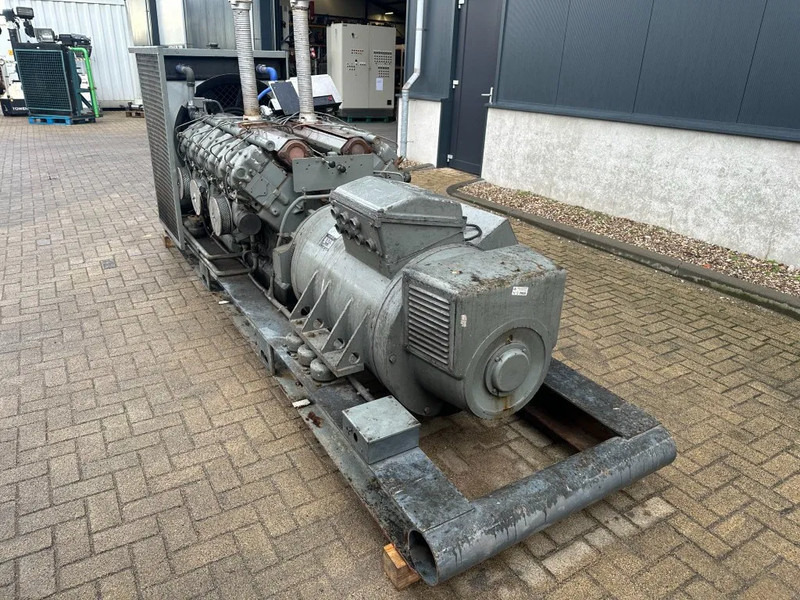 Baudouin Leroy Somer 300 kVA noodstroom generatorset ex Emergency - Generador industriale: foto 5 Baudouin Leroy Somer 300 kVA noodstroom generatorset ex Emergency - Generador industriale: foto 5