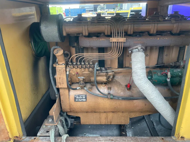 Dieselair Alsthom Unelec 85 kVA noodstroom generatorset ex Emergency - Generador industriale: foto 2 Dieselair Alsthom Unelec 85 kVA noodstroom generatorset ex Emergency - Generador industriale: foto 2