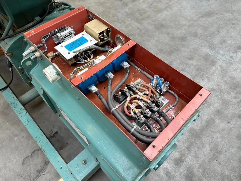 Generador industriale Dorman 6DAT 80 kVA generatorset ex Emergency 24 hours Noodstroom Aggregaat: foto 8