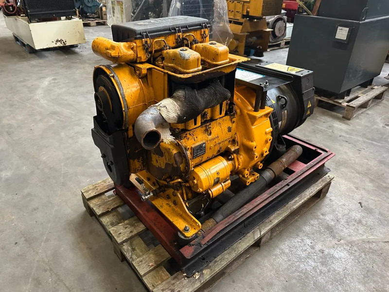 Generador industriale Hatz 2M41 Stamford 20 kVA generatorset: foto 6