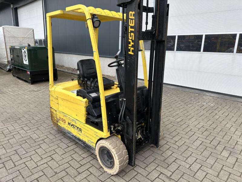Hyster J2.00XMI 2 ton Triplex Freelift Sideshift Elektra Heftruck accu 2012 - Carretilla elevadora eléctrica: foto 5 Hyster J2.00XMI 2 ton Triplex Freelift Sideshift Elektra Heftruck accu 2012 - Carretilla elevadora eléctrica: foto 5