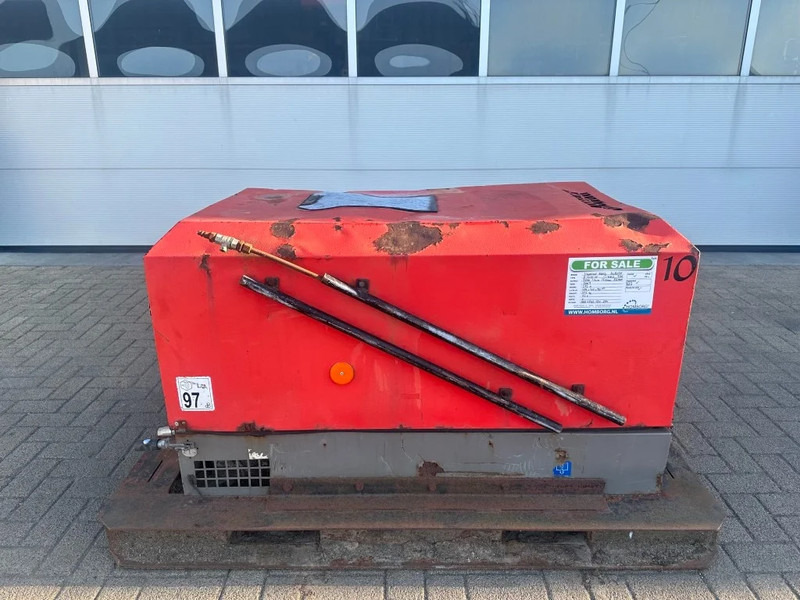 Ingersoll Rand 720 R1051SF Kubota D1005 Diesel Compressor 2000 L / min 17.5 kW 8.6 Bar - Compresor de aire: foto 1 Ingersoll Rand 720 R1051SF Kubota D1005 Diesel Compressor 2000 L / min 17.5 kW 8.6 Bar - Compresor de aire: foto 1
