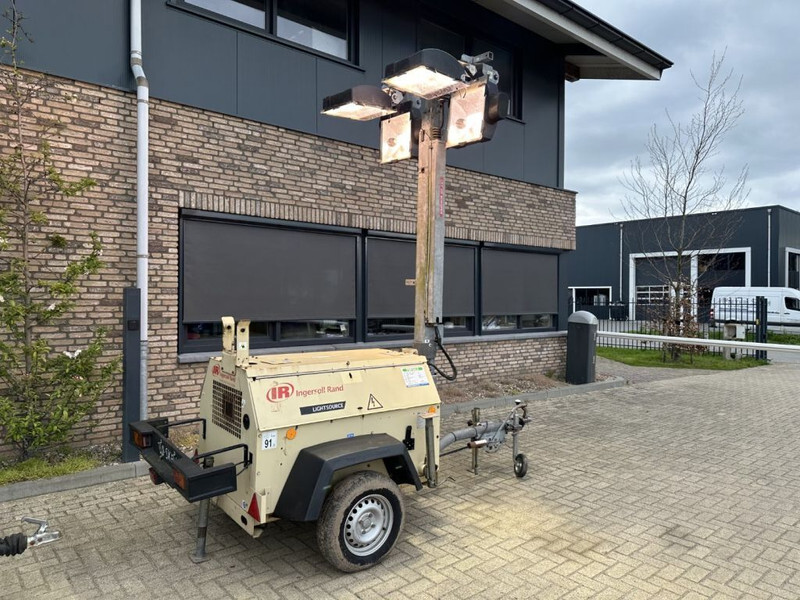 Torre de iluminación Ingersoll Rand LT6K Kubota 6 kVA Mobiele Lichtmast Aggregaat Light Tower: foto 9