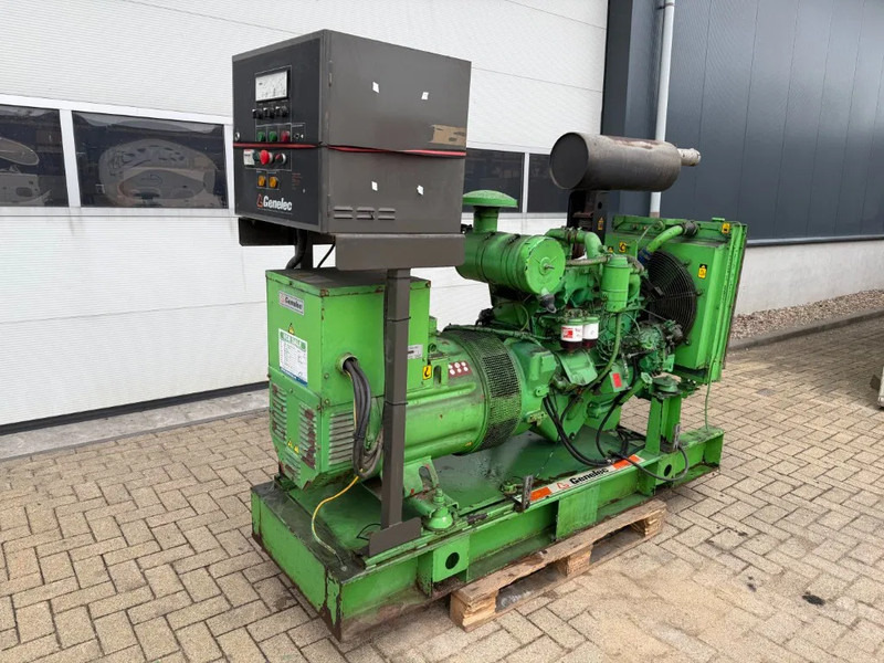 Iveco 8061 SI 16.06 Mecc Alte Spa 100 kVA generatorset - Generador industriale: foto 2 Iveco 8061 SI 16.06 Mecc Alte Spa 100 kVA generatorset - Generador industriale: foto 2