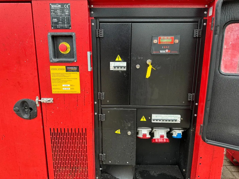 Iveco FPT Tecnogen Mecc Alte Spa 40 kVA Silent generatorset - Generador industriale: foto 2 Iveco FPT Tecnogen Mecc Alte Spa 40 kVA Silent generatorset - Generador industriale: foto 2