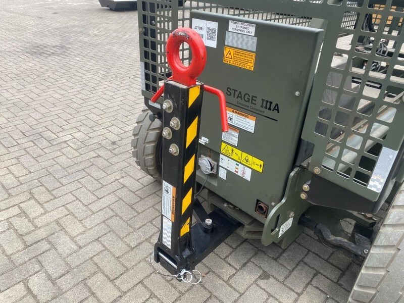 JLG M3369 Hybride Elektra / Diesel 12 meter werkhoogte Schaarhoogwerker Overstock 4 uur ! as New ! - Plataforma de tijeras: foto 4 JLG M3369 Hybride Elektra / Diesel 12 meter werkhoogte Schaarhoogwerker Overstock 4 uur ! as New ! - Plataforma de tijeras: foto 4