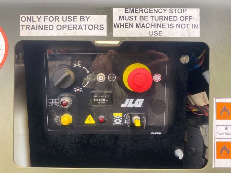 JLG M3369 Hybride Elektra / Diesel 12 meter werkhoogte Schaarhoogwerker Overstock 4 uur ! as New ! - Plataforma de tijeras: foto 3 JLG M3369 Hybride Elektra / Diesel 12 meter werkhoogte Schaarhoogwerker Overstock 4 uur ! as New ! - Plataforma de tijeras: foto 3