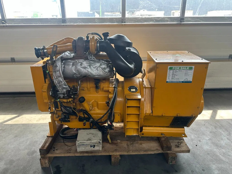 John Deere 4045 HFU 72 Stamford 81.5 kVA Marine Generatorset - Generador industriale: foto 1 John Deere 4045 HFU 72 Stamford 81.5 kVA Marine Generatorset - Generador industriale: foto 1
