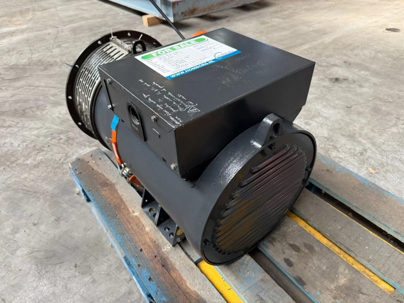 MECC ALTE SPA ECO 32-3L/4 Generatordeel 78 kVA Alternator - Generador industriale: foto 4 MECC ALTE SPA ECO 32-3L/4 Generatordeel 78 kVA Alternator - Generador industriale: foto 4