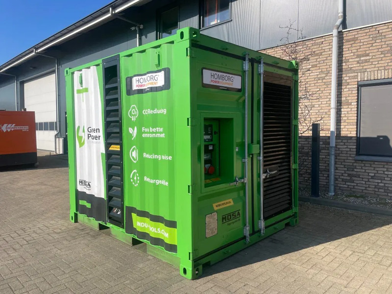 MOSA Hybride Perkins 66 kVA / 80 KWh accupakket - Generador industriale: foto 3 MOSA Hybride Perkins 66 kVA / 80 KWh accupakket - Generador industriale: foto 3
