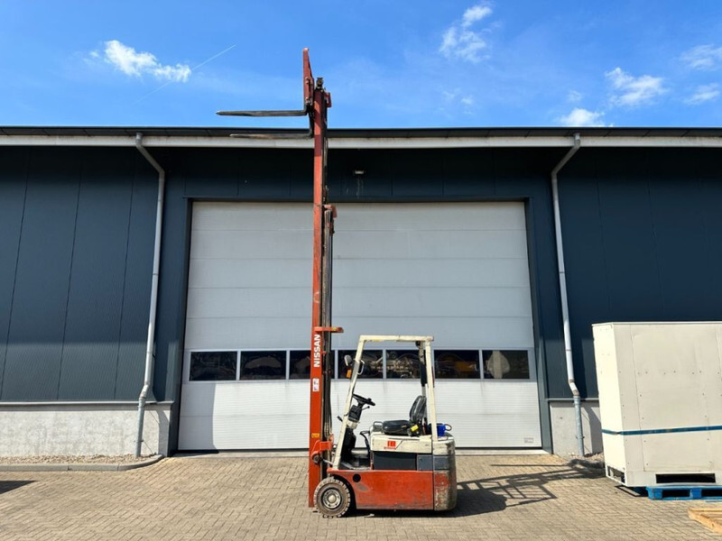 Nissan N01L18U 1.8 ton Triplex Freelift Sideshift Elektra Heftruck Accu 2016 ! - Carretilla elevadora eléctrica: foto 4 Nissan N01L18U 1.8 ton Triplex Freelift Sideshift Elektra Heftruck Accu 2016 ! - Carretilla elevadora eléctrica: foto 4