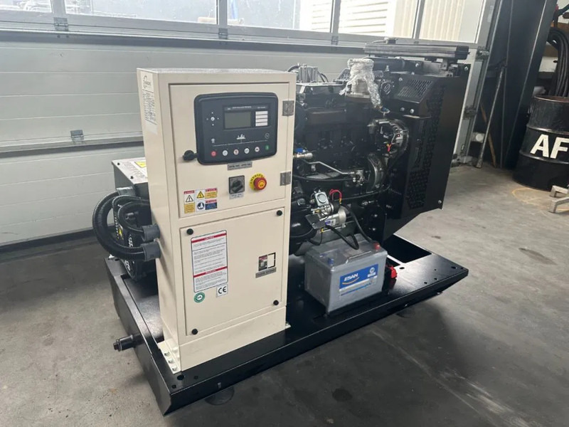 Perkins 1103A-33G Stamford 33 kVA generatorset NEW! - Generador industriale: foto 2 Perkins 1103A-33G Stamford 33 kVA generatorset NEW! - Generador industriale: foto 2