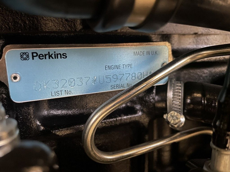 Perkins 1103A-33T Stamford 50 kVA open generatorset New ! - Generador industriale: foto 5 Perkins 1103A-33T Stamford 50 kVA open generatorset New ! - Generador industriale: foto 5