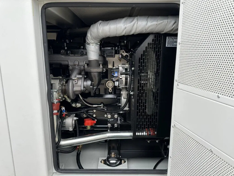 Generador industriale nuevo Perkins 1104C-44TAG2 Leroy Somer 110 kVA Silent generatorset LOADSHARING / SYNCHRONISING TO GRID: foto 15
