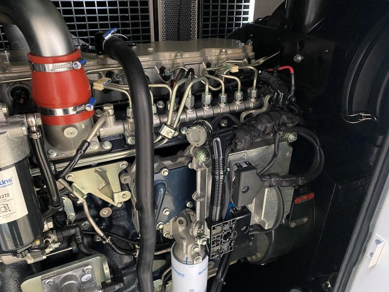Generador industriale nuevo Perkins 1106D-E70TAG3 Stamford 165 kVA Silent generatorset New !: foto 8 Generador industriale nuevo Perkins 1106D-E70TAG3 Stamford 165 kVA Silent generatorset New !: foto 8