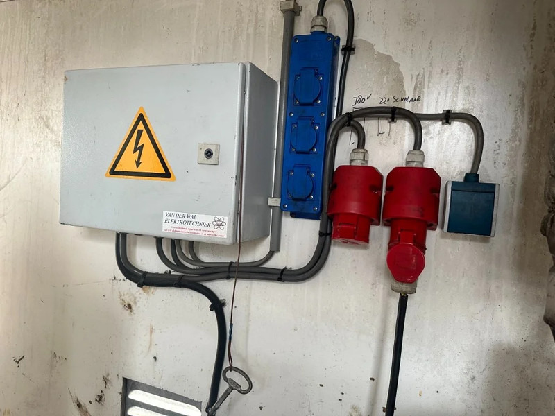 Hidrolimpiadora Perkins DIBO IBH-M 20015 Hogedruk unit 200 Bar 1500 L / min Mobiele Aanhanger 12.5 kVA aggregaat: foto 13