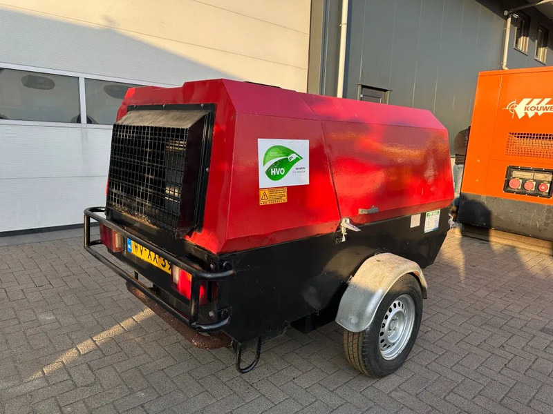 Rotair MDVN 71 AP Perkins 7.1 m3 / min 47 kW 7 Bar Mobiele Diesel Compressor Aanhanger - Compresor de aire: foto 1 Rotair MDVN 71 AP Perkins 7.1 m3 / min 47 kW 7 Bar Mobiele Diesel Compressor Aanhanger - Compresor de aire: foto 1