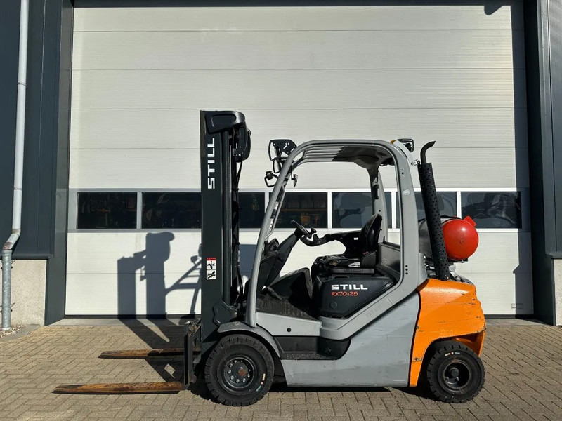 Still RX70-25 T 2.5 ton Duplex Sideshift LPG Heftruck 2020 - Carretilla elevadora de gas: foto 1 Still RX70-25 T 2.5 ton Duplex Sideshift LPG Heftruck 2020 - Carretilla elevadora de gas: foto 1
