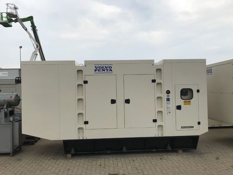 Volvo Stamford 550 KVA TAD 1641 GE Super Silent Nieuw - Generador industriale: foto 5 Volvo Stamford 550 KVA TAD 1641 GE Super Silent Nieuw - Generador industriale: foto 5