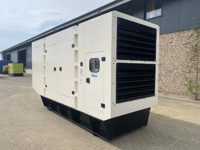 Volvo TAD 1642 GE Stamford 650 kVA Supersilent generatorset New ! - Generador industriale: foto 4 Volvo TAD 1642 GE Stamford 650 kVA Supersilent generatorset New ! - Generador industriale: foto 4