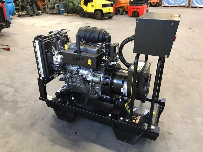 Yanmar HYW 17 Stamford 19 kVA Stage 5 generatorset - Generador industriale: foto 5 Yanmar HYW 17 Stamford 19 kVA Stage 5 generatorset - Generador industriale: foto 5