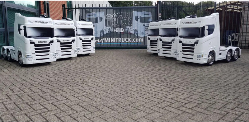 Scania 770ST V8 NGS SCANIA S770 - Cabeza tractora: foto 1 Scania 770ST V8 NGS SCANIA S770 - Cabeza tractora: foto 1