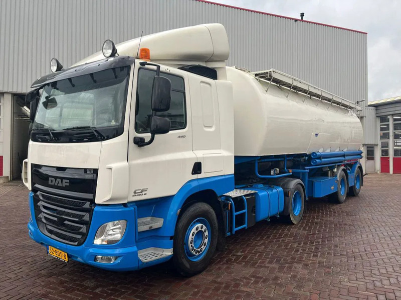 DAF CF 440 FT EURO 6 WITH BULK COMPRESSOR - Cabeza tractora: foto 3 DAF CF 440 FT EURO 6 WITH BULK COMPRESSOR - Cabeza tractora: foto 3