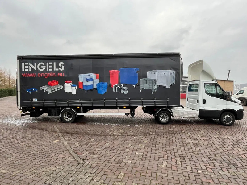 Cabeza tractora Iveco Daily 40 C17T: foto 11 Cabeza tractora Iveco Daily 40 C17T: foto 11