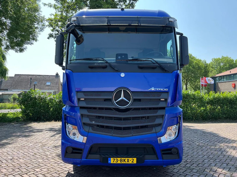 Mercedes-Benz Actros 1940 - Cabeza tractora: foto 3 Mercedes-Benz Actros 1940 - Cabeza tractora: foto 3